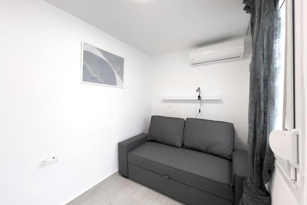Spacious Penthouse Near Downtown Афіни Екстер'єр фото