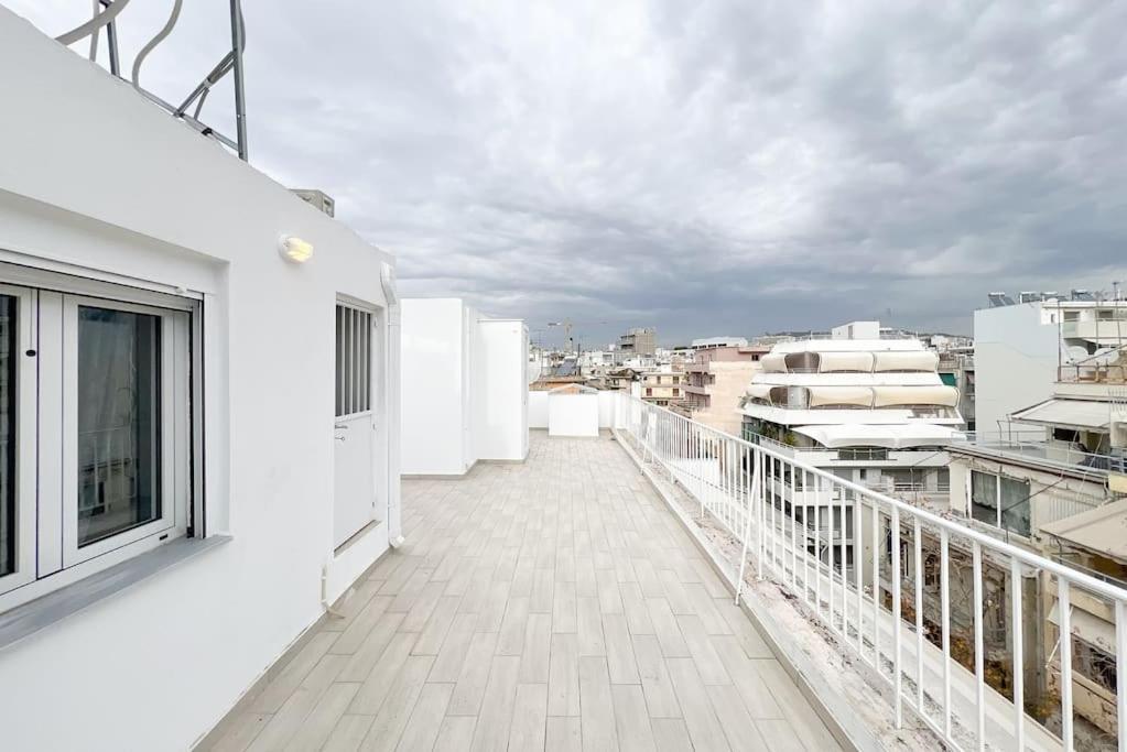 Spacious Penthouse Near Downtown Афіни Екстер'єр фото